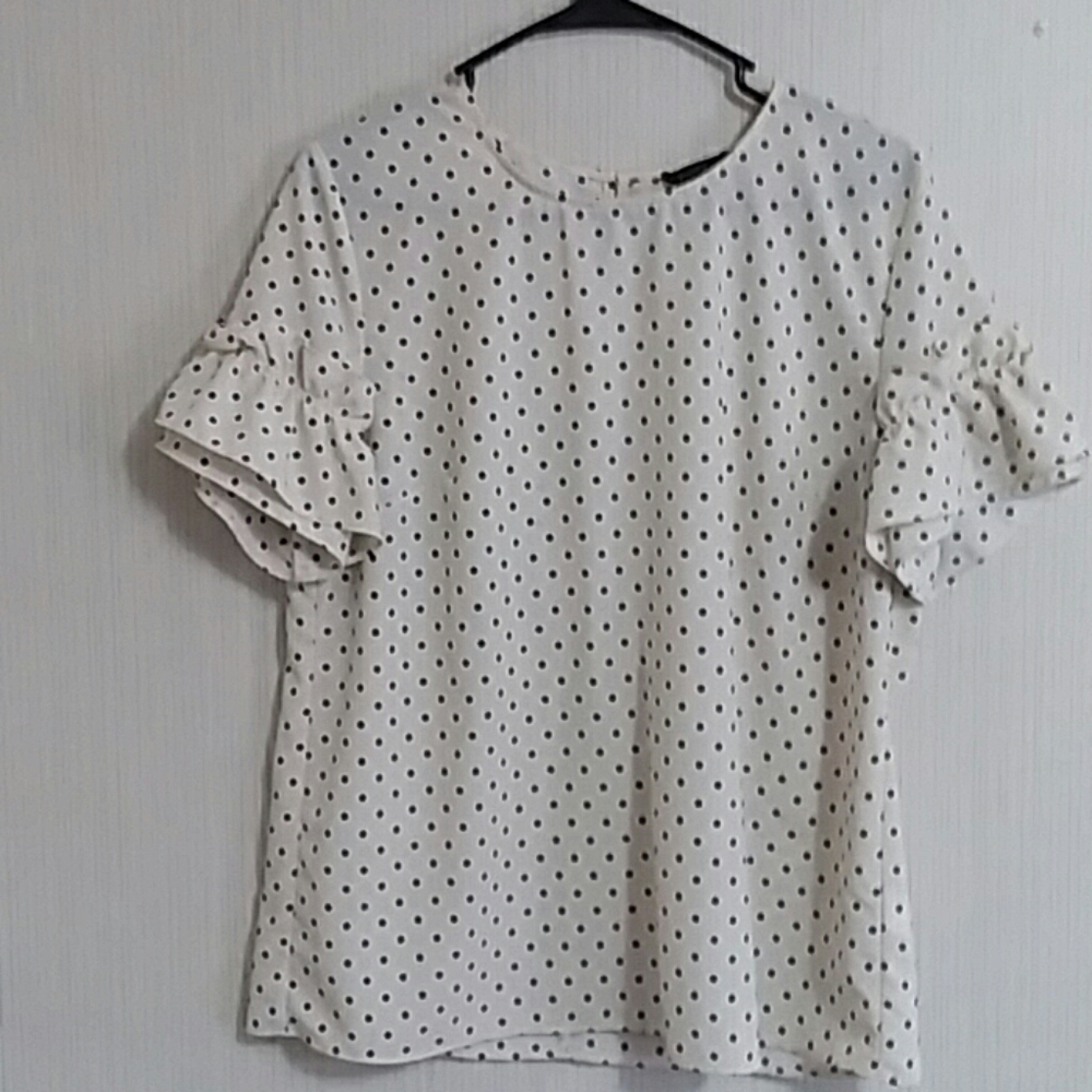 Banana Republic Factory polka dot blouse